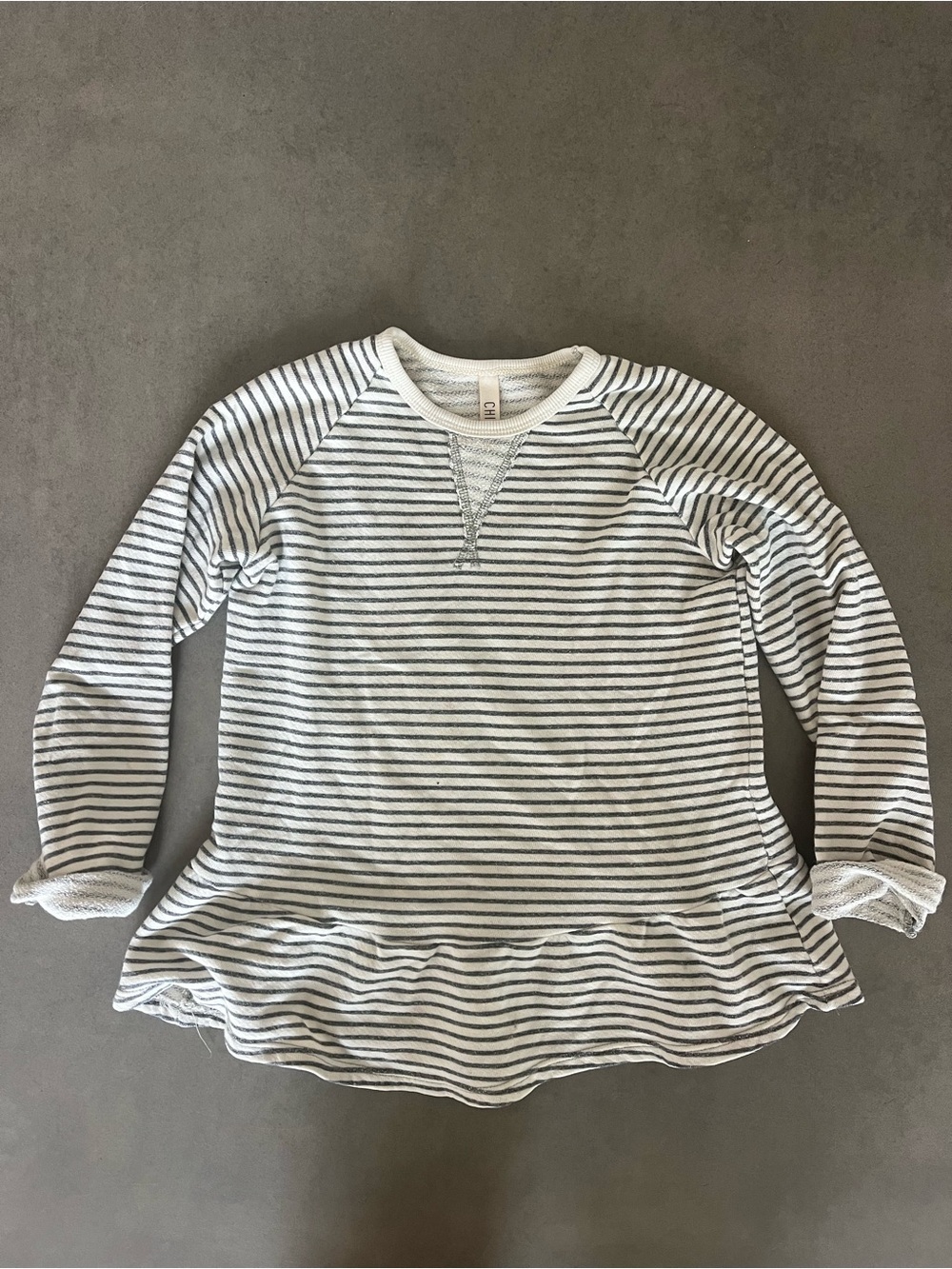 CHILDHOODS CLOTHING - Girls' White and Gray Stripe Long-Sleeve Top - size 6/7